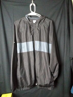 STARTER Black Hooded Jacket with Gray Chest Stripe